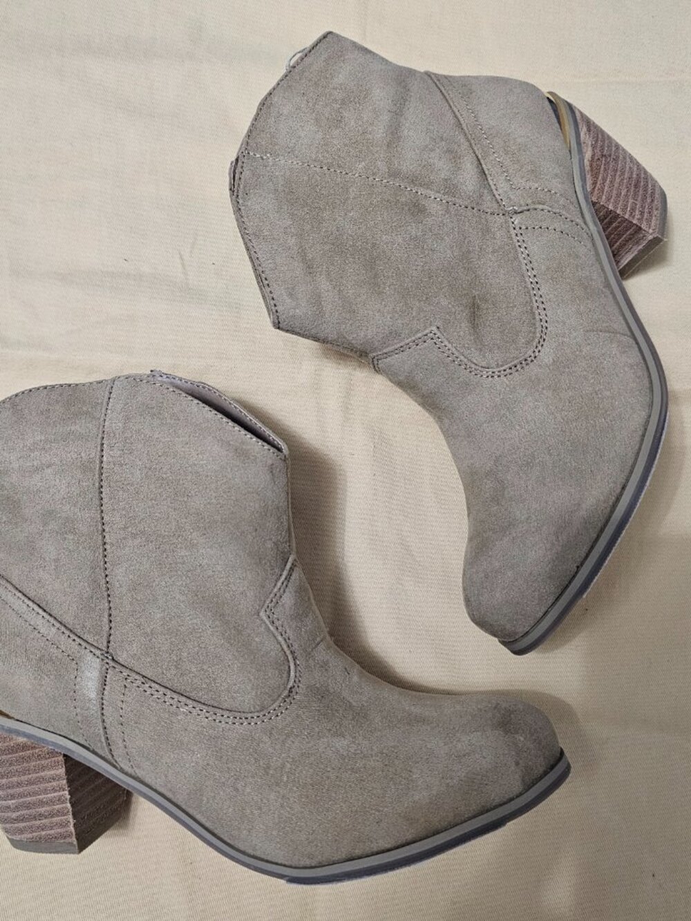 NEW Forever 21 Vegan Suede Khaki Beige Cowboy Festival Boho Mid Calf Boots Sz 6 - Picture 3 of 8